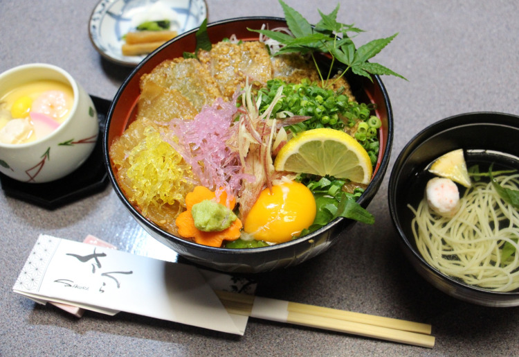 胡麻漬け丼